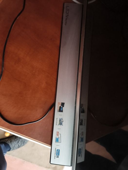 Samsung LT32E310 – Професионален 2-в-1 телевизор + монитор 32