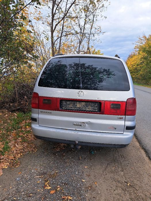 Vând Volkswagen sharan pentru dezmembrări