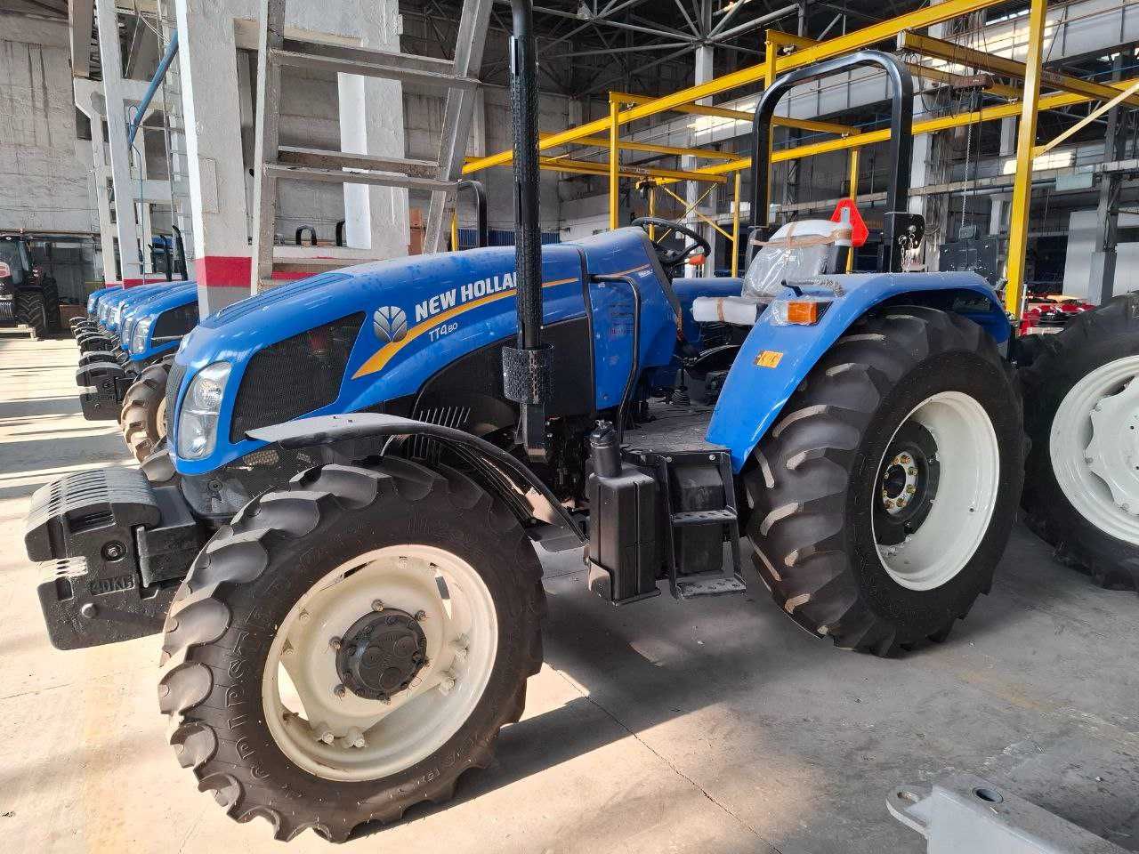 Трактор модели New Holland TT4.80