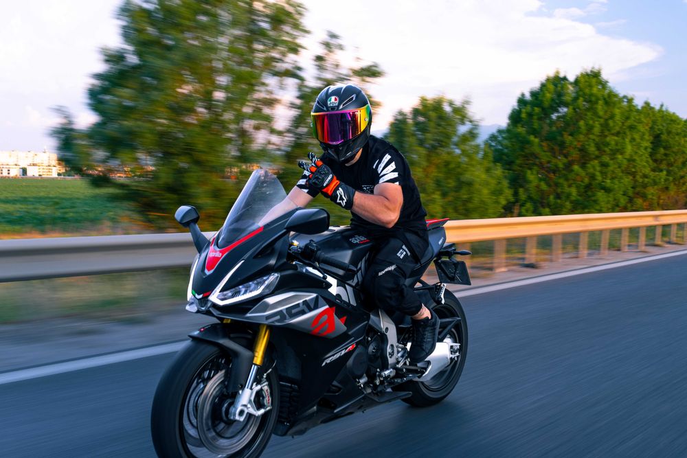 Фотограф на символична цена