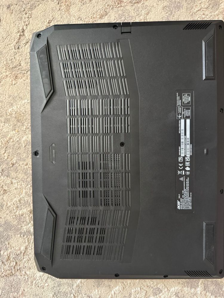 Aser NITRO5, intel core i5-12, NVIDIA GeForce RTX 4050