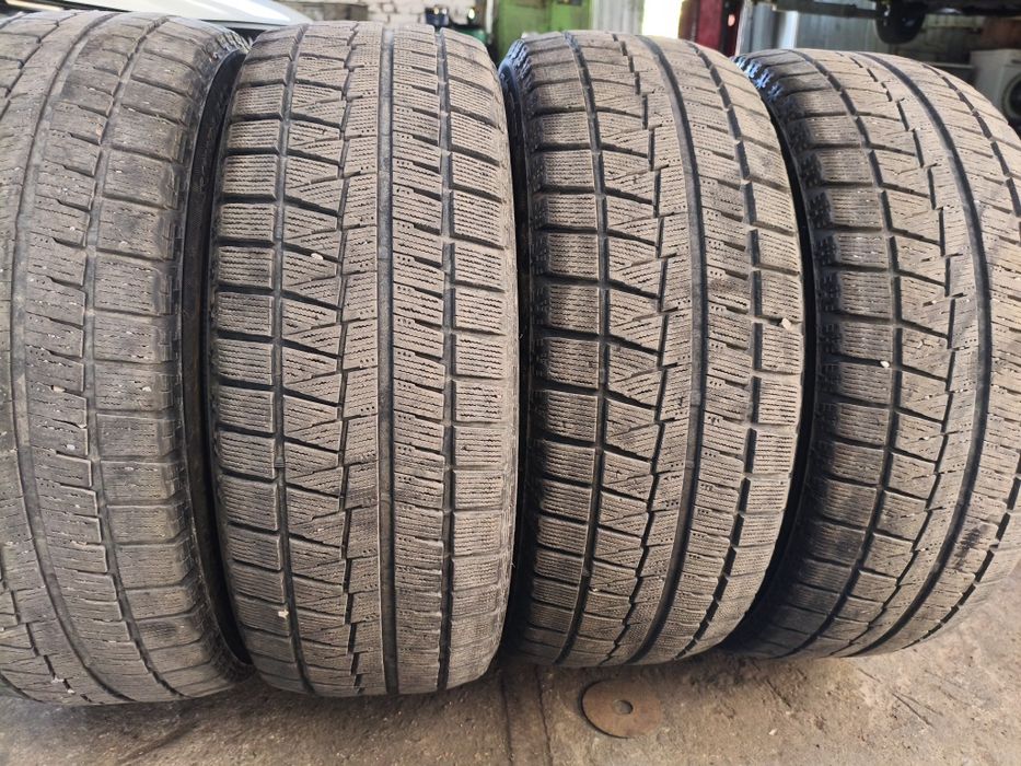 Комплект шин 215/55 R 17