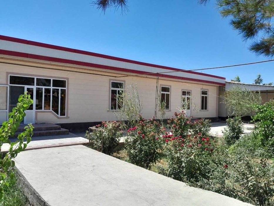 Tayyor bino sotiladi.