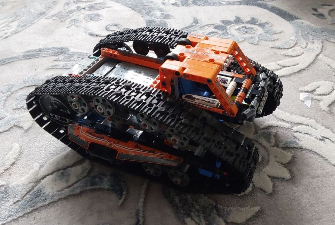 LEGO Technic 42140 Машина-трансформер на дистанционном управлении