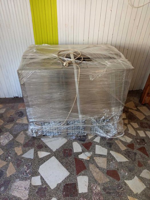 Хладилна витрина