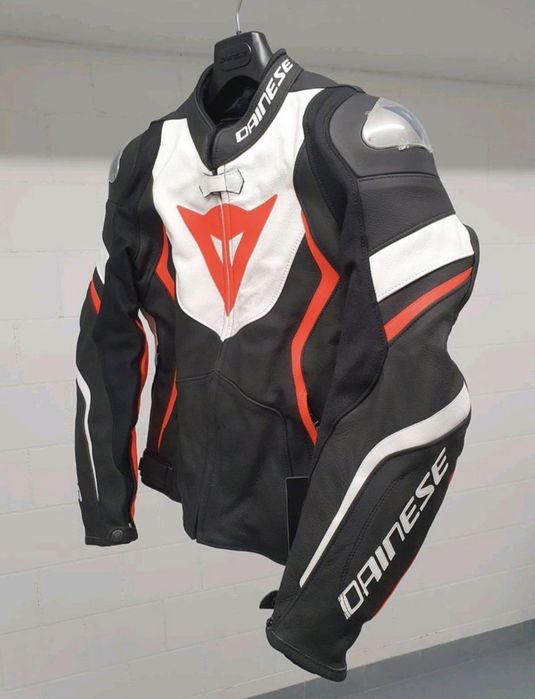 Geaca moto  Dainese racing avro 4-marime 50 M NOUA piele protectii