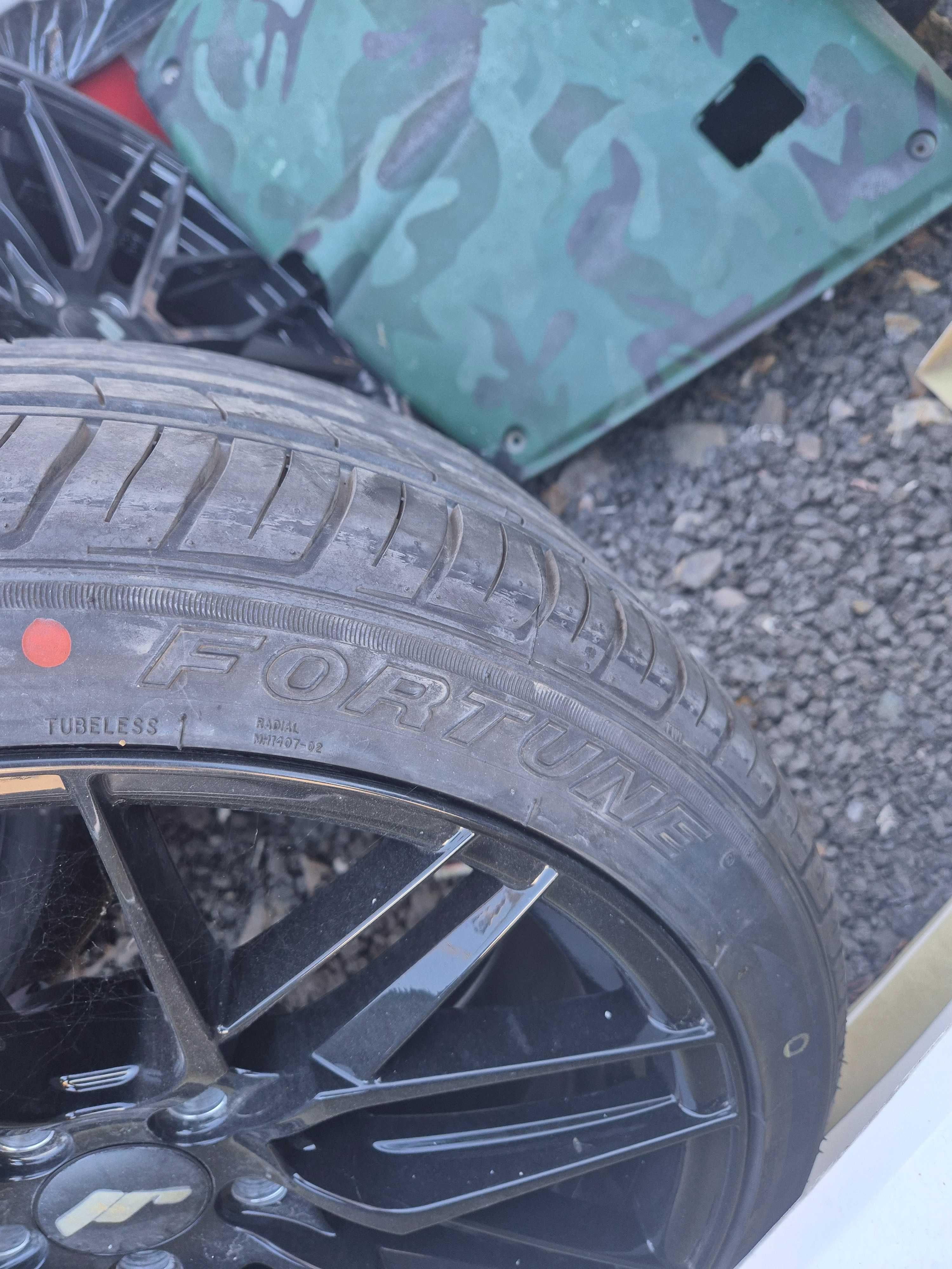 Janta Aliaj JR 28 18x9,5 ET 20-40 5H