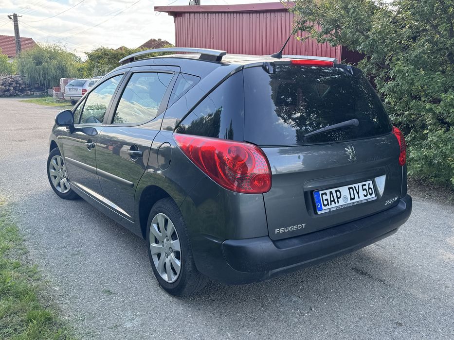 Vand Peugeot 207 Sw 1.4 Benzina 2008 Km 165000 Import Germania pe roti