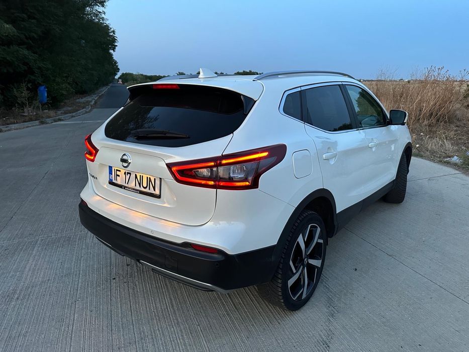 Nissan Qashqai J11 TEKNA / Full Led/ DCT/ Panoramic