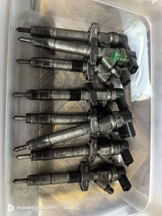 Injector Renault Master Trafic Laguna  motor G9T G9U 0445110084