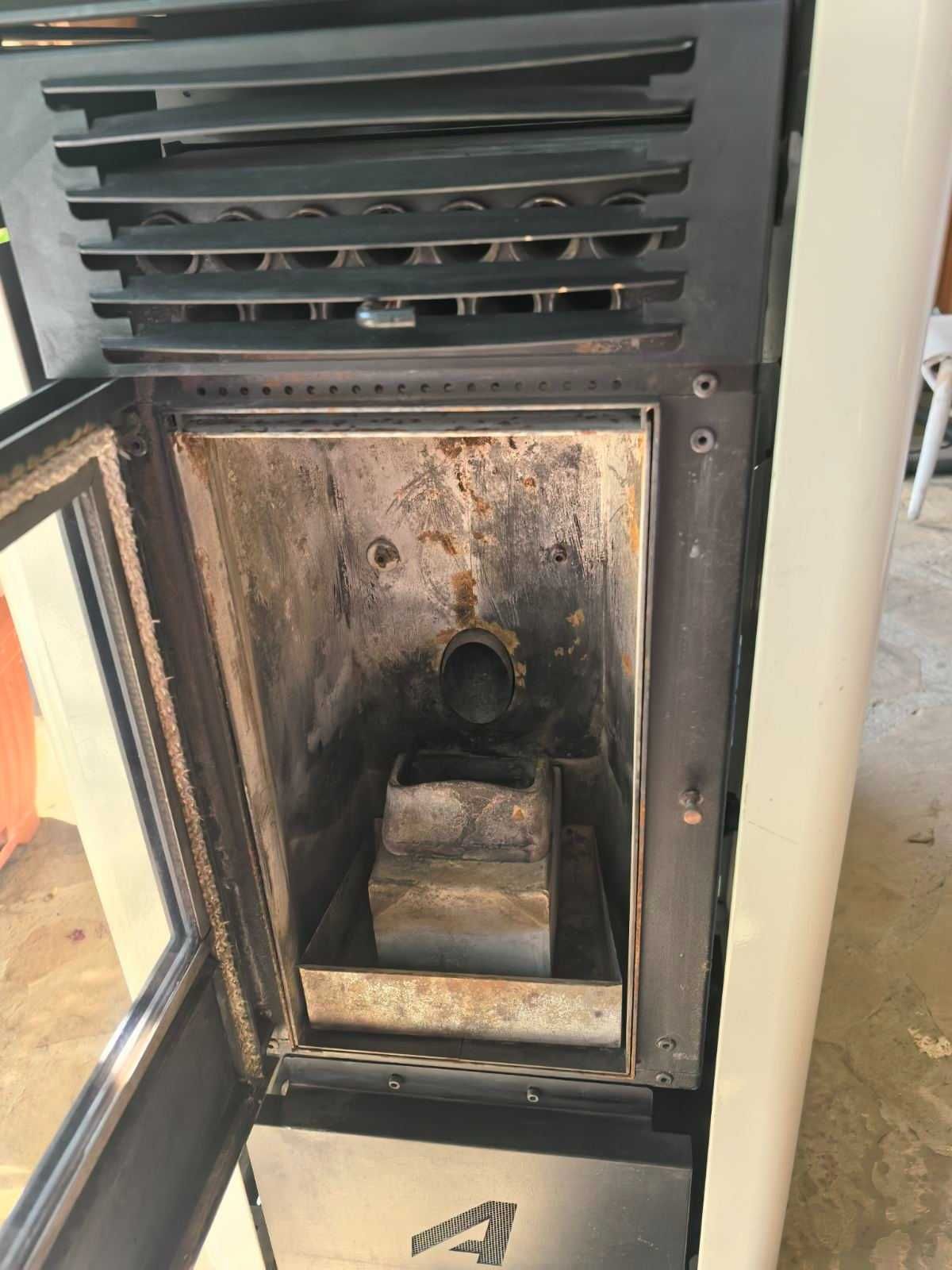 Пелетна камина суха ARTEL 10, 10,1 kW, 130 м3, Италия, цвят бял,