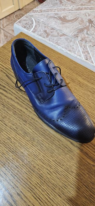 Pantofi de piele de bărbați