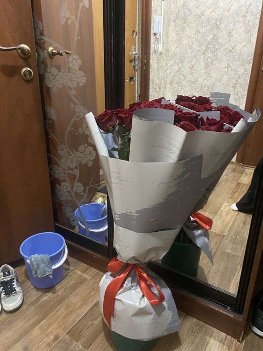 метровый свежый роза 15 штук, получили сегодня
