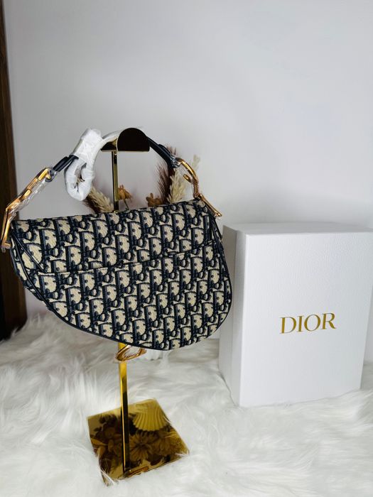Geanta Dior Saddle bumbac si piele naturala prezentare completa