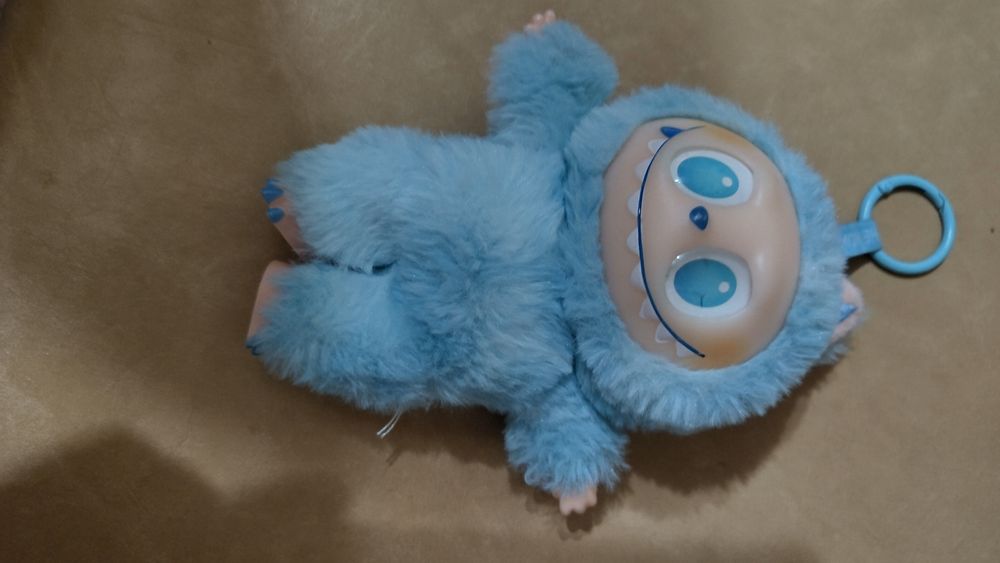 ЛАБУБУ плюшена играчка