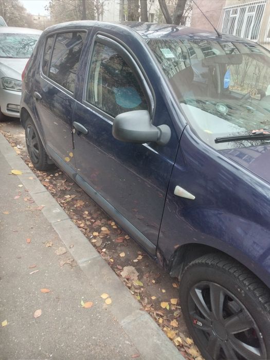 Masina Dacia Sandero
