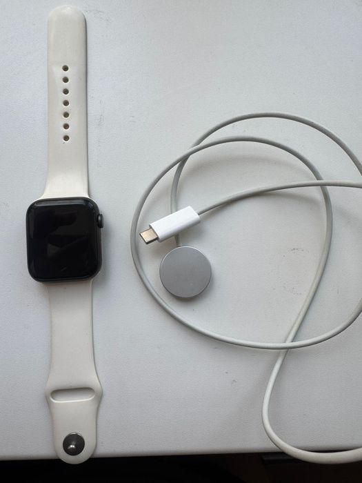 Apple  Watch Series 6 44mm