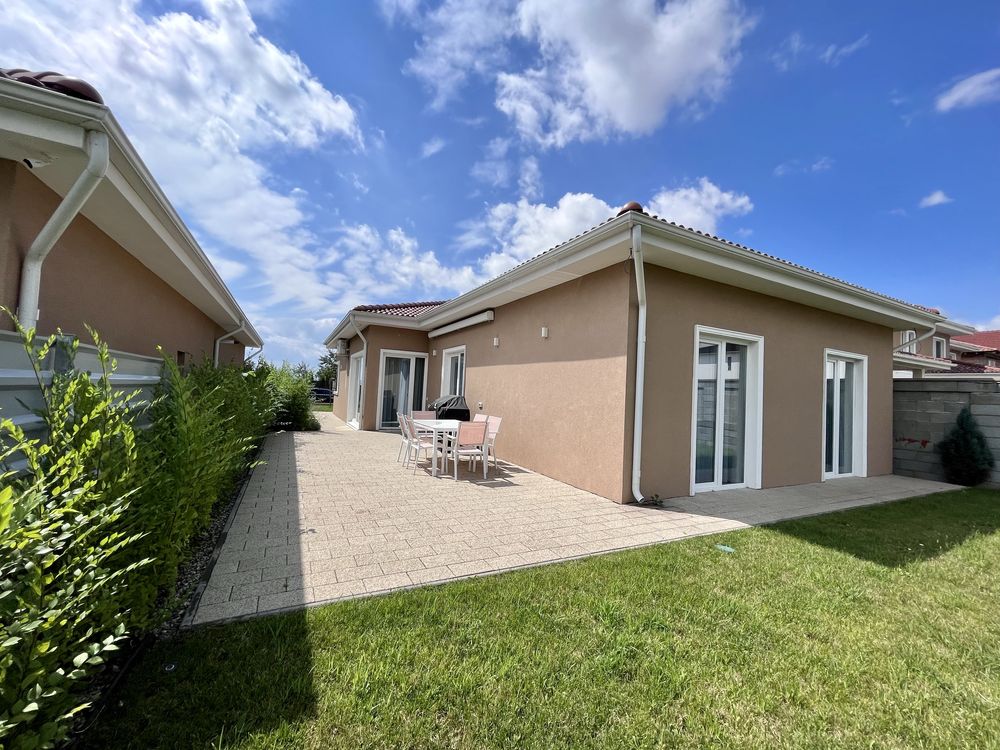 Proprietar vand Casa Parter Mobilata cu Garaj Cetate - 3 dormitoare