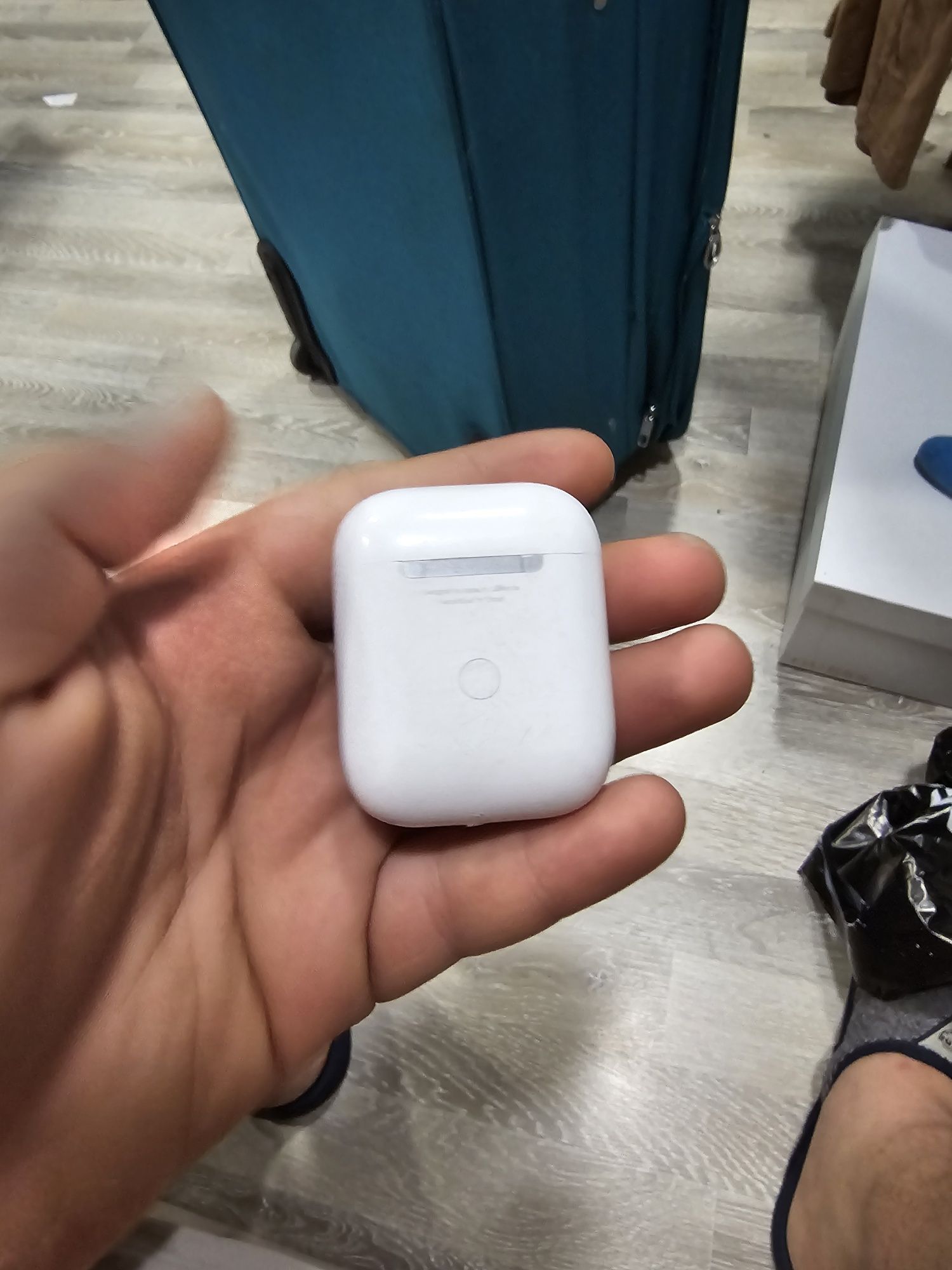 Apple airpords 2