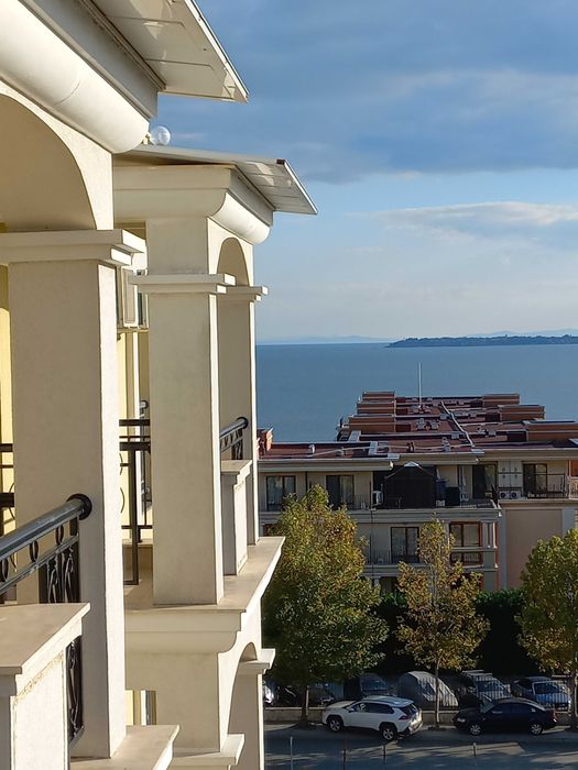 Студия с морска панорама в комплекс ”Морски бряг”