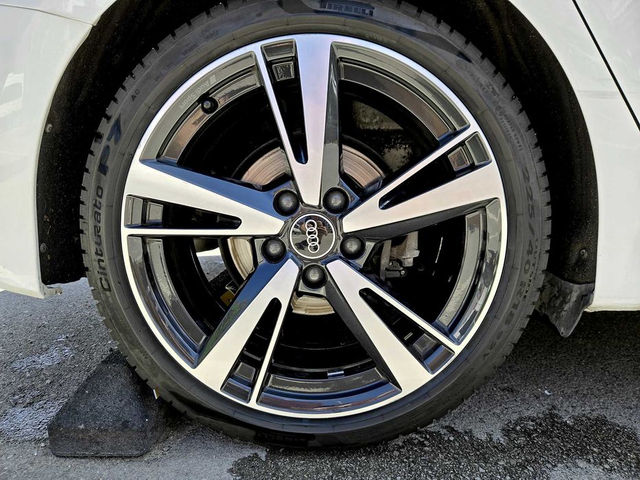 4 джанти Audi Sport 8J x 18"