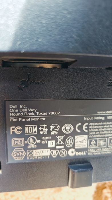 Calculator complet + Monitor Dell – AMD FX, 24GB RAM, SSD