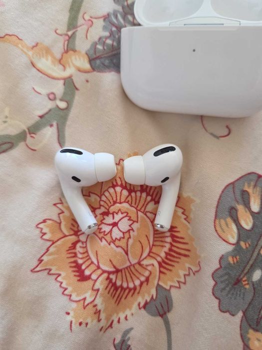 AirPods Pro 1 (A2084) – originale Apple, stare foarte bună