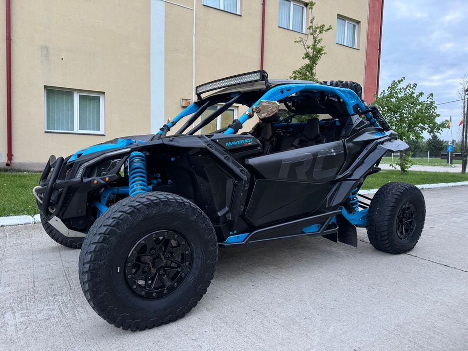 Vand Can Am Maverick X3 Turbo cu multe optiuni