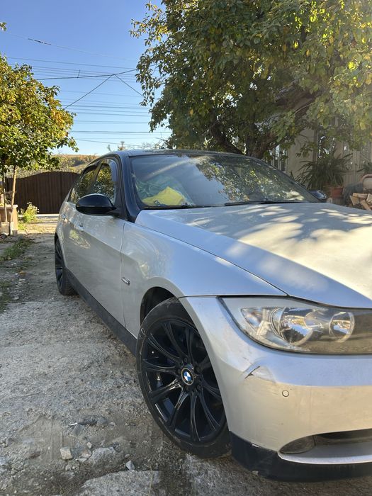 Se vinde bmw seria 3,320d e90