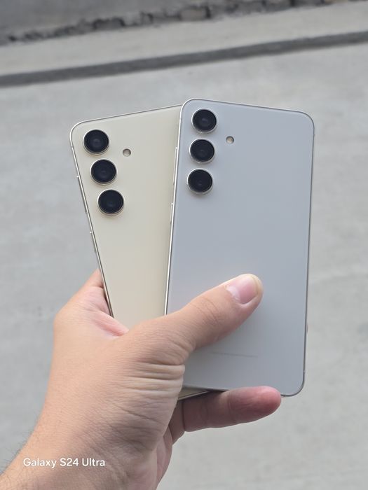 Samsung Galaxy S24 450$