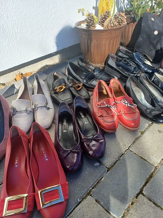 Vând încălțăminte damă noi/aproape noi