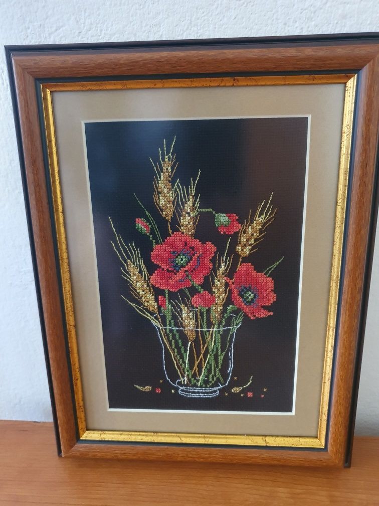 Ръчното везана бродерия