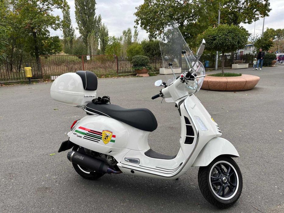 Vespa 300 gts super 2024