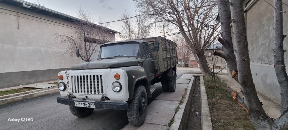 Gaz 53 sotiladi yurib turgan