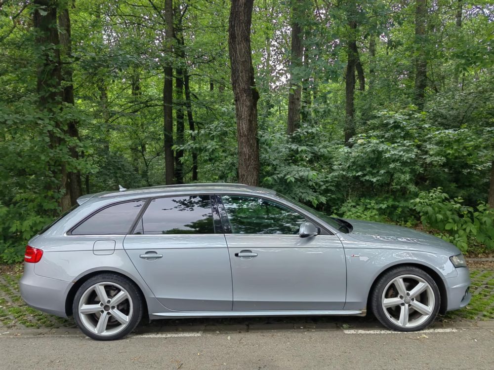 Audi A4 an fabr 2010