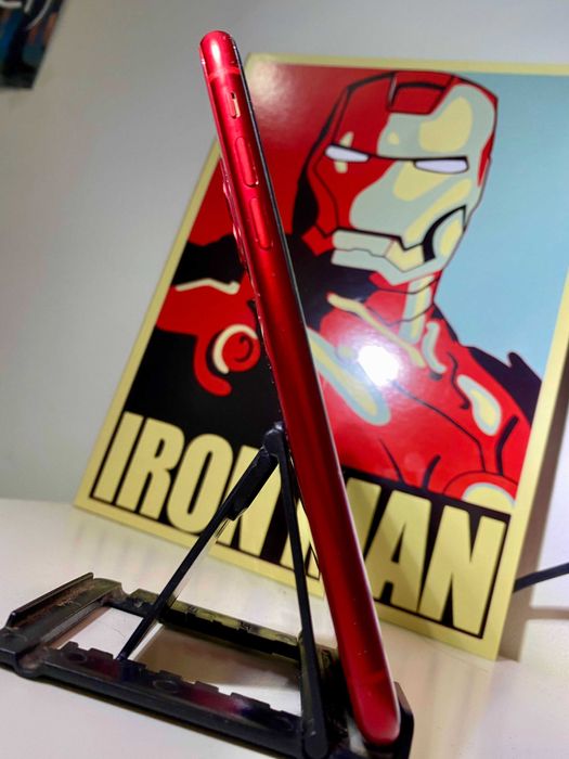 Iphone 11 червен цвят Product Red  128GB