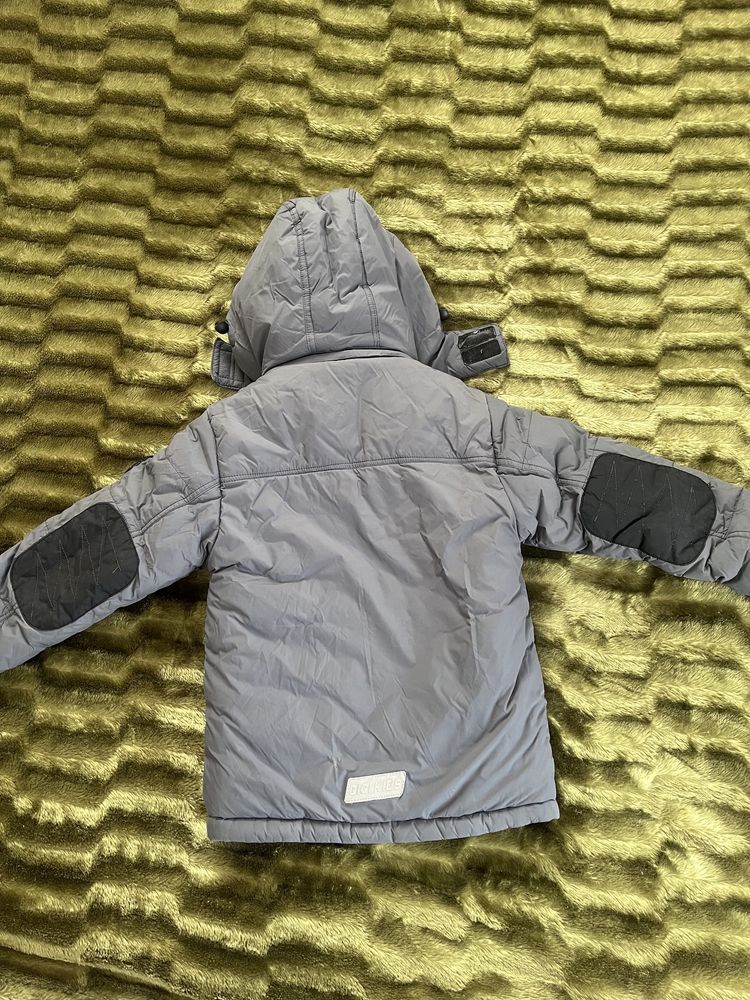Куртки для мальчика 6-7 лет