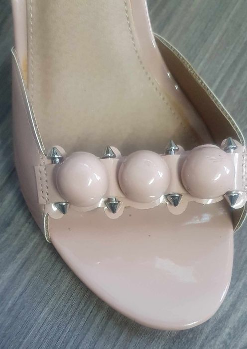 Сандали дамски цвят пудра