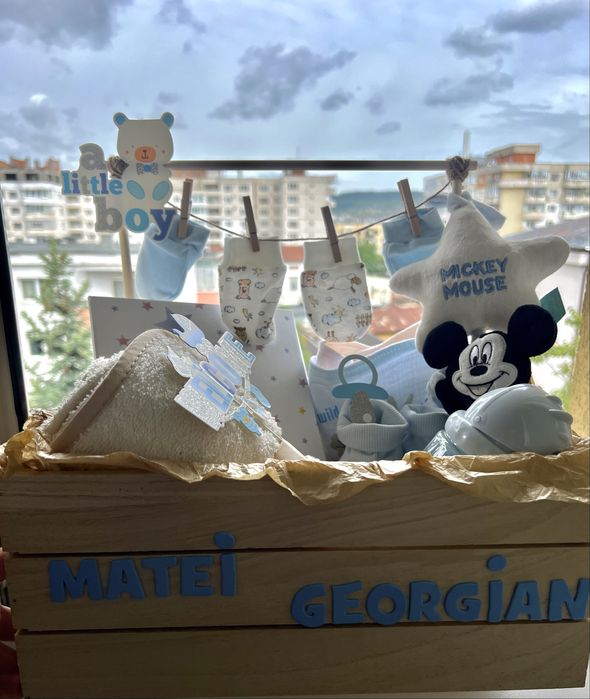 Cutii cadou personalizate pentru nou-născuți