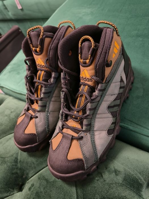 Ghete, adidasi, munte, bocanci, munte, adidas, drumetie, originali