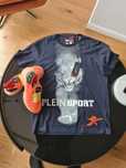 Vand tricou si adidasi Philipp Plein