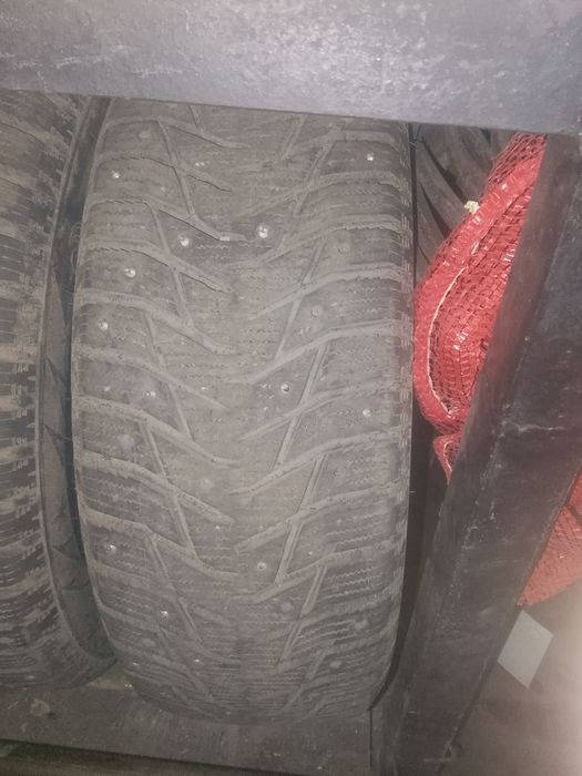 Продам зимние шины