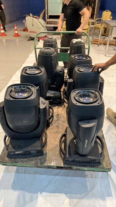 Световой прибор, световое оборудование