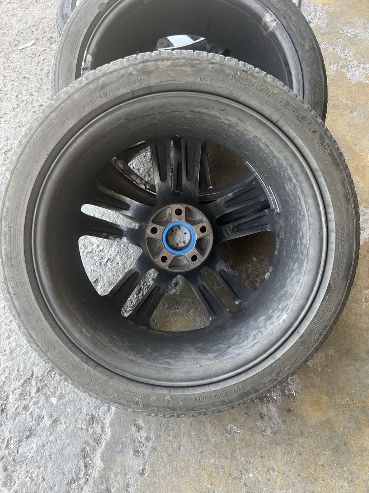 Продам диски с шинами Mishelin, можно раздельно