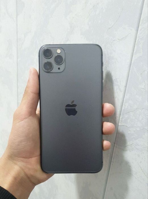 IPHONE 11 pro max 64 gb