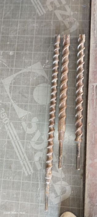 Перфоратор в идеальном состоянии.