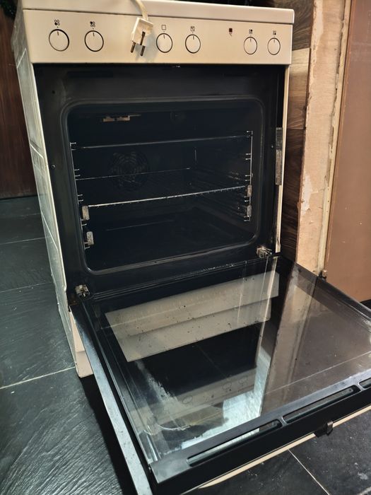 Печка VOSS Elektrolux