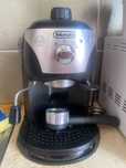 Espressor manual cafea delonghi