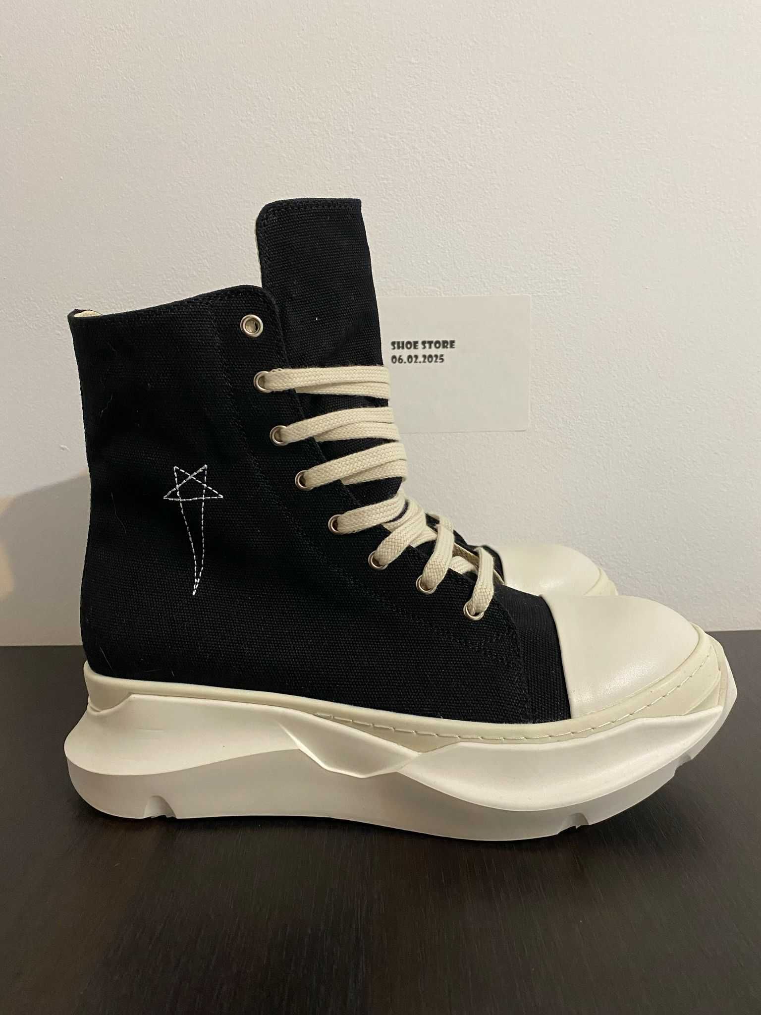 Rick Owens Abstract DRKSHDW