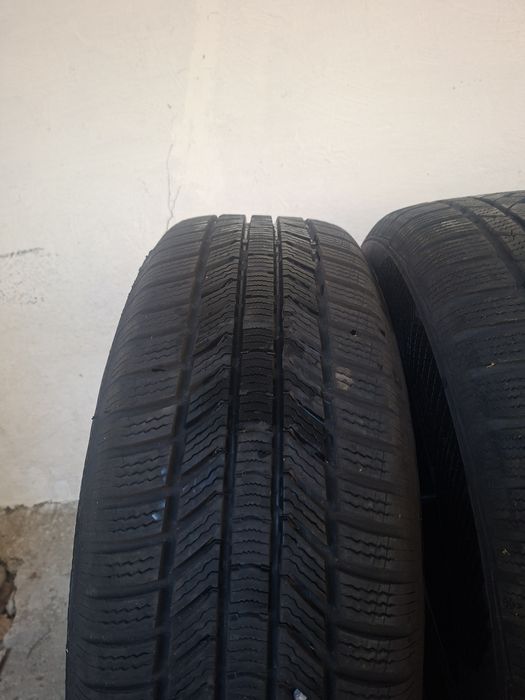 Jante aliaj cu anvelope de iarna 215 65 16 Kia, Duster, Hyundai